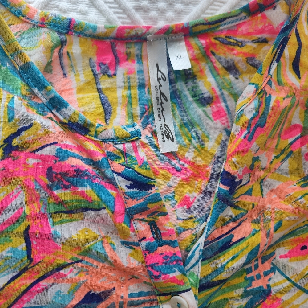 Colorful Button-Up Tunic - Picture 9 of 12